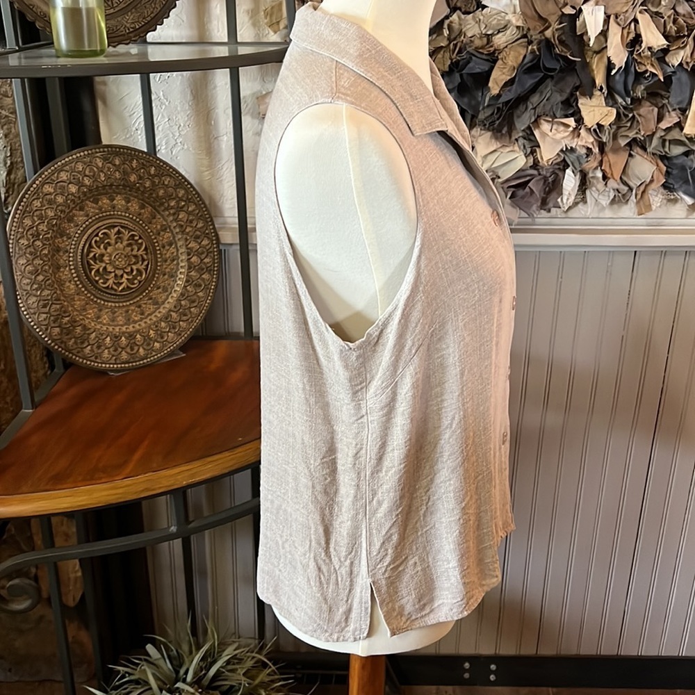 First Option Blouse - Picture 4 of 5